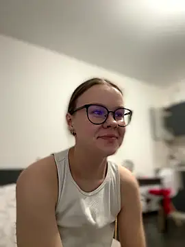  CherryBloom  online show from January 14, 3:28 pm