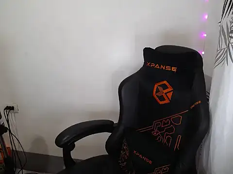 kate 69x online show from April 7, 3:25 pm