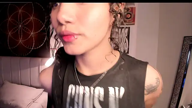 Nati     online show from December 23, 5:11 am