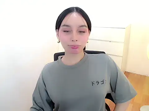 Snapshot of holly_tabby chatting on September 12, 8:49 pm holly tabby online show from September 12, 8:49 pm