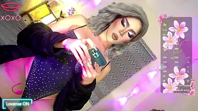 MissKarmawhore online show from February 12, 4:30 pm