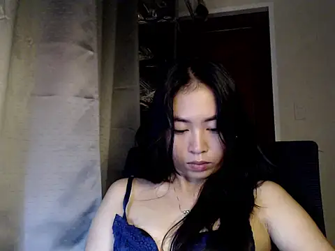 candycrushyyy online show from November 21, 8:11 pm