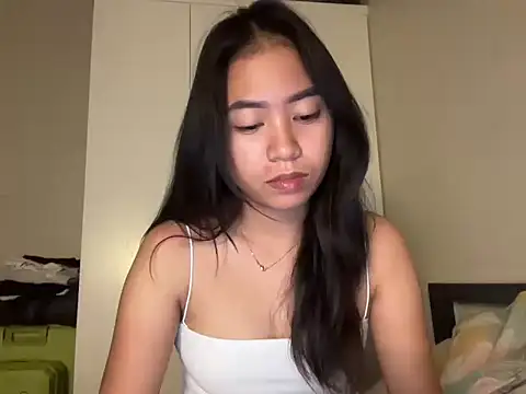 candycrushyyy online show from November 8, 8:25 pm