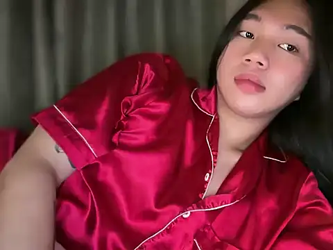 kat mire online show from March 25, 7:17 pm