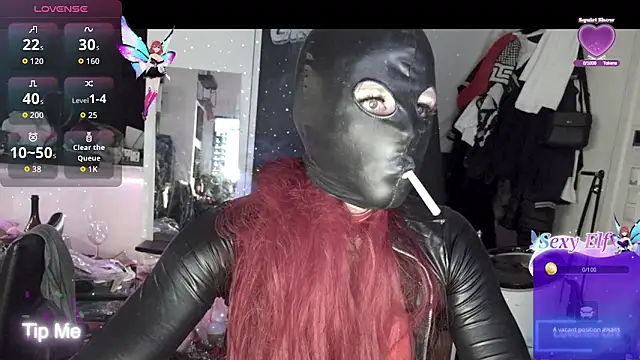 RubberDolly online show from January 17, 6:15 pm