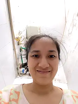 Shulee21 online show from October 19, 6:26 am