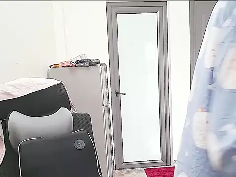 Shulee21 online show from October 11, 3:44 am