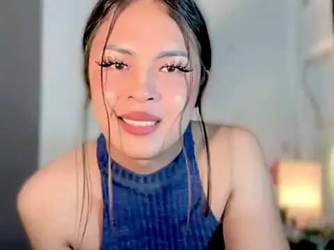 LucySmith23 online show from January 11, 8:25 pm