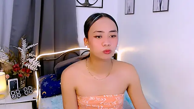 Zialustts online show from November 23, 1:52 am