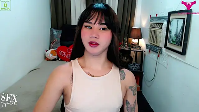 lil fantacy online show from December 14, 2:39 am