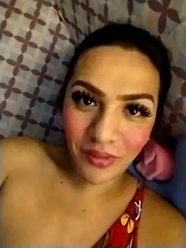 enoria1992 online show from April 7, 6:04 am