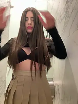 Isabella21  online show from September 26, 9:56 pm