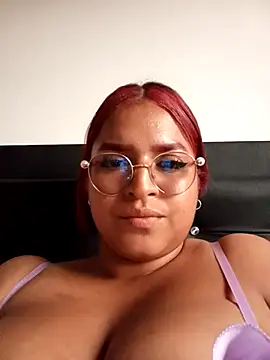 katia durand online show from April 7, 10:34 pm