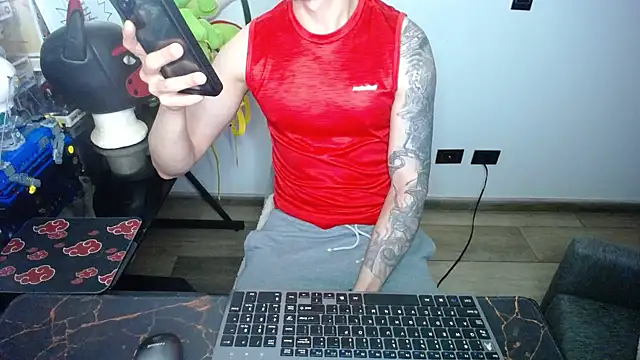 bossking017 online show from October 7, 5:50 pm