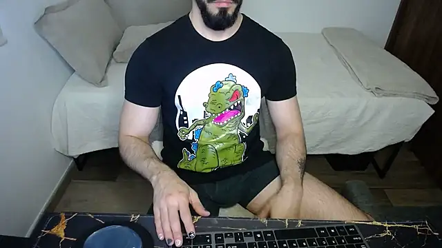 bossking017 online show from February 22, 5:47 pm