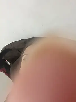 Isabelaa  online show from April 13, 9:04 pm