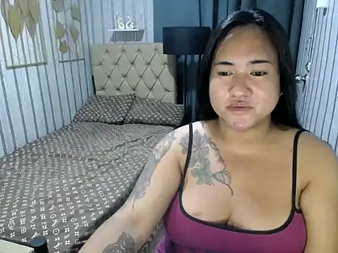 avamendez13 online show from September 30, 2:01 pm