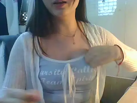 Linzly online show from March 11, 2:49 am