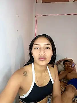 Snapshot of Sharlotte_Watts chatting on October 6, 10:25 pm Sharlotte Watts online show from October 6, 10:25 pm