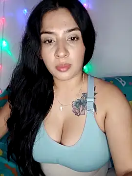 VALENTINA ROUSE  online show from March 22, 9:32 pm