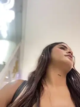 Kaily Sweet16 online show from October 28, 6:57 pm