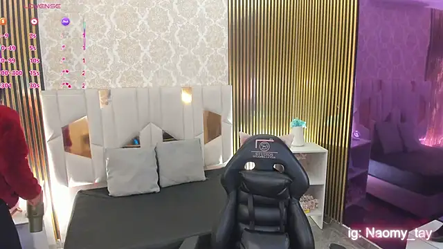 Rosalind tay online show from October 2, 11:15 am