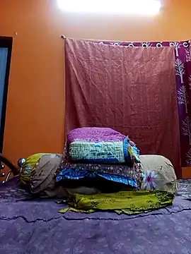 Hotpuja25 online show from September 13, 4:59 pm