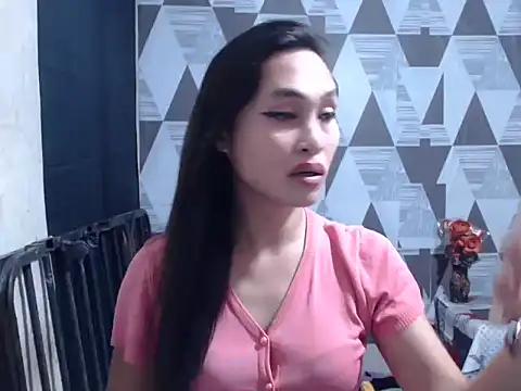 Wiynwyn Delamerced1989 online show from April 6, 11:44 am