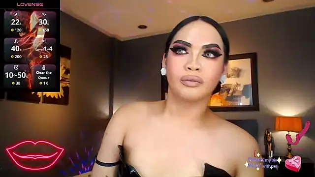 FridaHumphrey online show from April 16, 8:08 pm