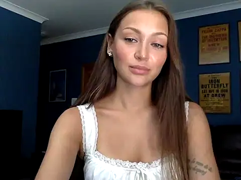 Snapshot of Sainaa1 chatting on September 14, 10:02 am Sainaa1 online show from September 14, 10:02 am