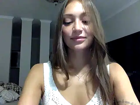 Snapshot of Sainaa1 chatting on October 13, 10:12 pm Sainaa1 online show from October 13, 10:12 pm
