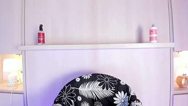 CamiGox online show from January 9, 8:35 pm