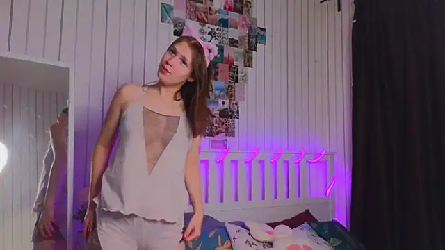 BeatrixCarIeton online show from November 8, 7:41 pm