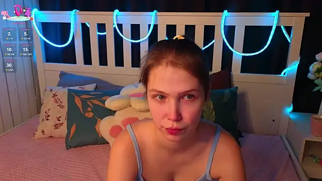 BeatrixCarIeton online show from November 19, 7:03 pm