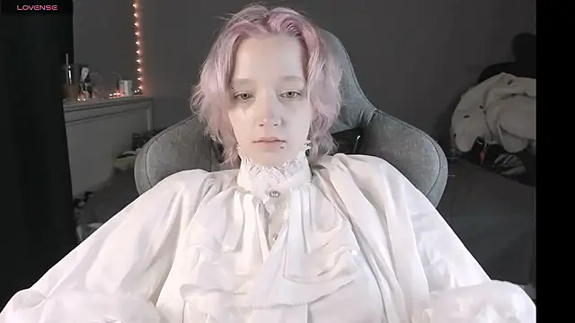 MelissaReis online show from March 26, 8:38 am