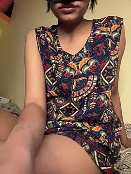 sony cutie online show from April 18, 7:58 pm