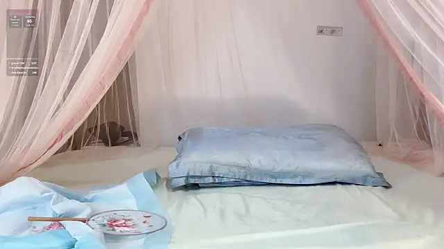 xinxin520-baby online show from October 7, 1:43 am