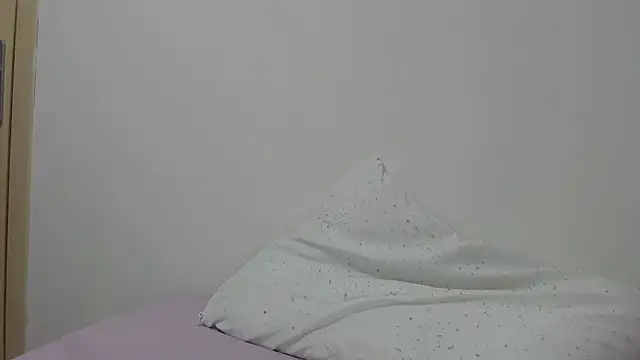 Maryem637048 online show from December 1, 1:58 pm