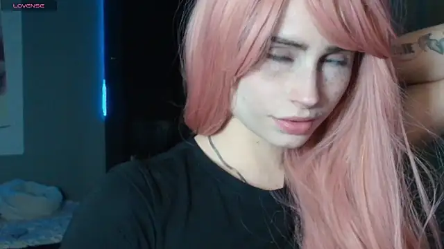 PieraMarch online show from February 5, 8:01 pm