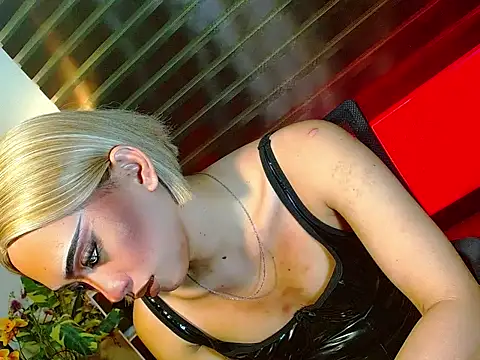 Queen yasii 88 online show from March 3, 3:29 pm