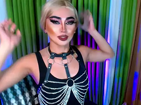 Queen yasii 88 online show from September 13, 5:10 pm