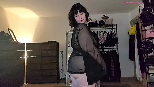  Your Goddess Victoria  online show from September 15, 11:07 am