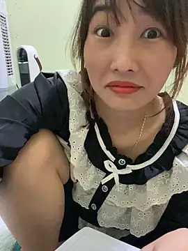 Ri210 online show from November 12, 5:33 pm