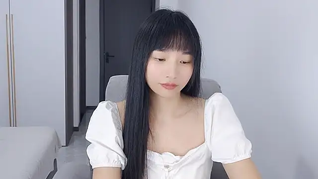 Lisa-3333 online show from September 24, 3:22 pm