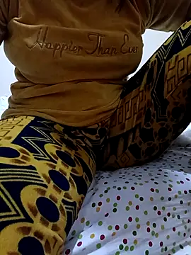 Noursixi89 online show from November 19, 9:37 pm