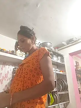 ISHANI-SINGH online show from December 4, 3:20 am