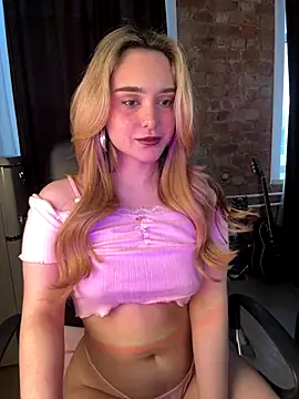 Snapshot of Chloe_Ravens chatting on October 21, 6:06 am Chloe Ravens online show from October 21, 6:06 am