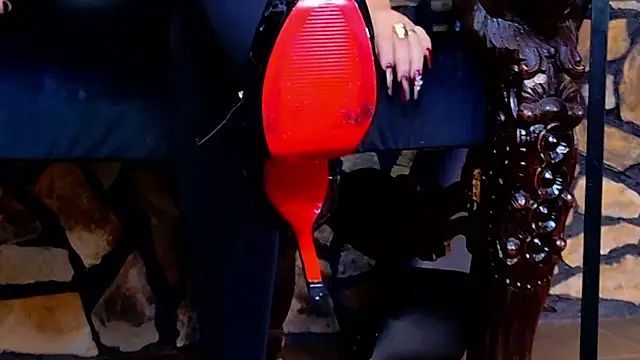 VanessaColby online show from October 18, 12:41 pm