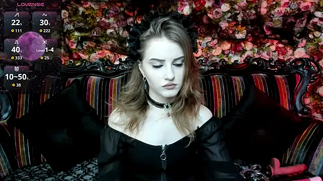 EllieMori online show from November 14, 8:03 am