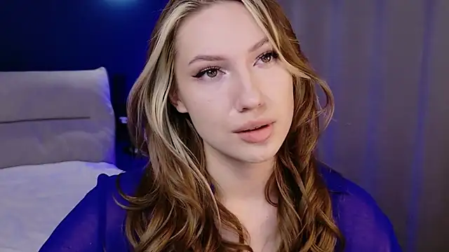 MariGven online show from December 4, 2:08 pm